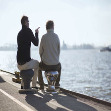 Load image into Gallery viewer, Round Shaped Marine Stool